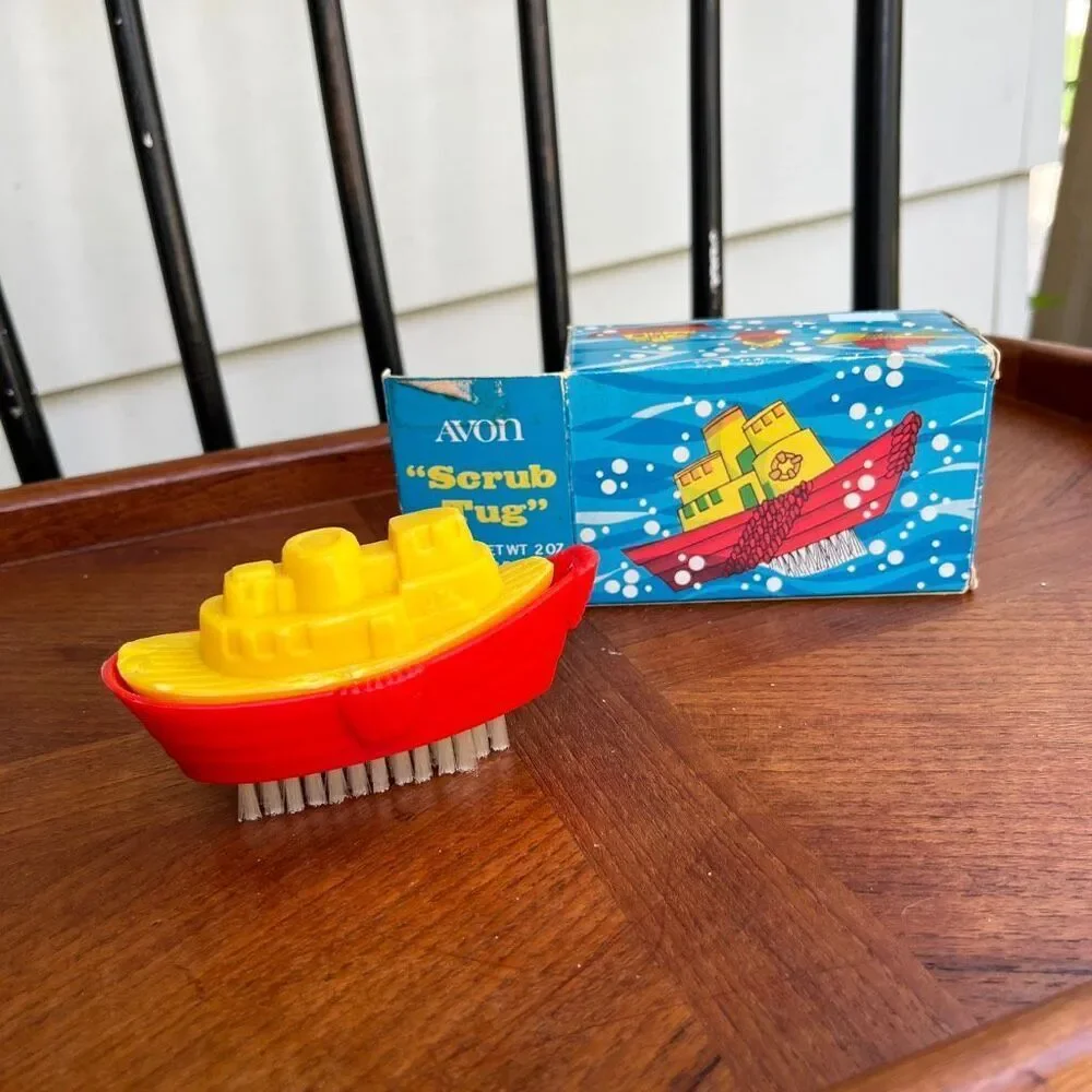 VTG 1971 Avon Scrub Tug Boat Soap Nail Brush NIB